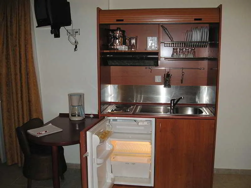 Room, Lesse, Halkidiki