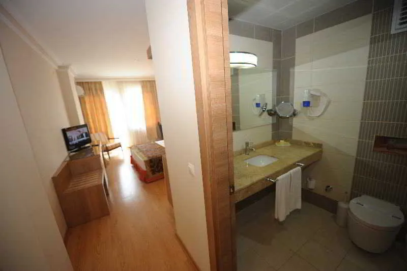 DOUBLE SINGLE USE STANDARD Room, Suite Laguna, Antalya