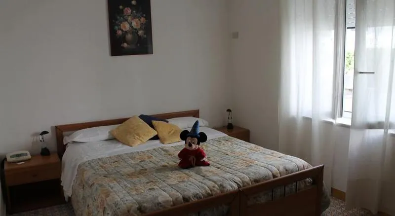 Double or Twin STANDARD Room, Esperia, Naples