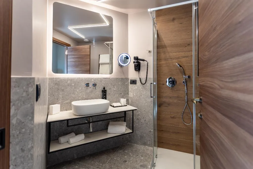 TRIPLE STANDARD Room, AXYHOTELS InnStyle Milano, Milan
