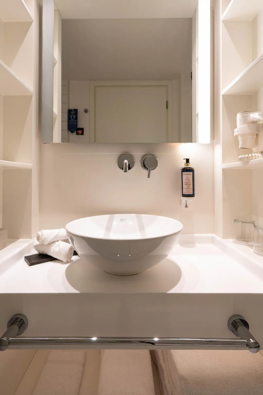 DOUBLE SINGLE USE DELUXE SEA VIEW Room, Vincci EverEden, Athens