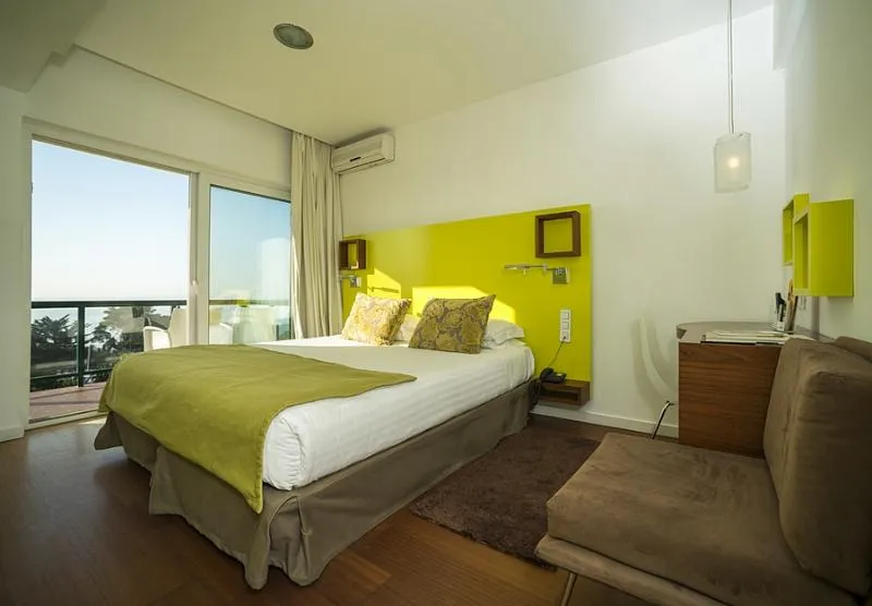 Double or Twin ECONOMY Room, Saboia, Lisbon