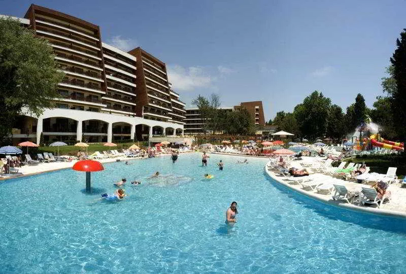 Pool, Flamingo Grand Hotel & SPA, Varna
