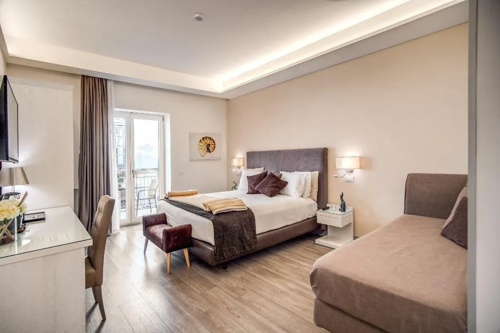 JUNIOR SUITE CLASSIC Room, Sorrento City, Naples