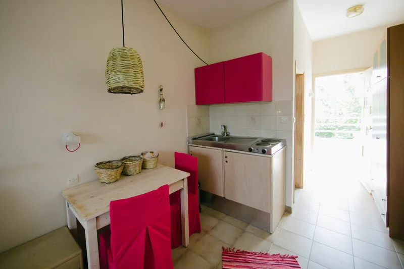 Room, Gorgona Studios, Rhodes