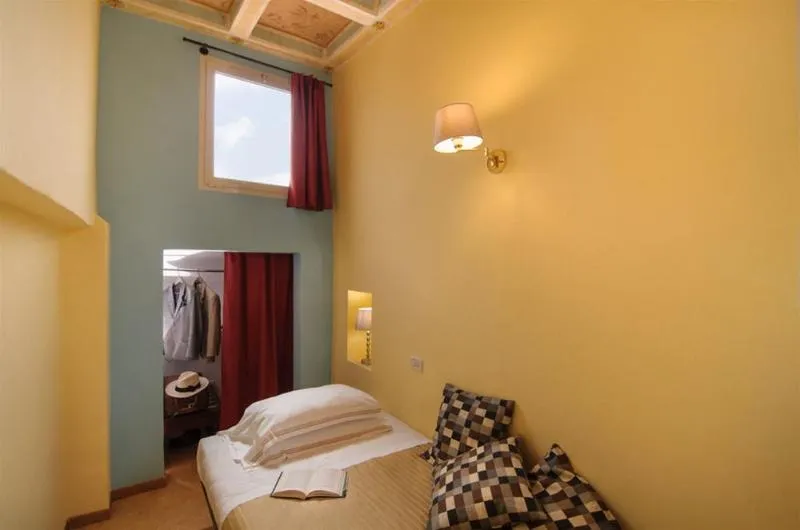 SINGLE STANDARD Room, Cardinal of Florence, Florence