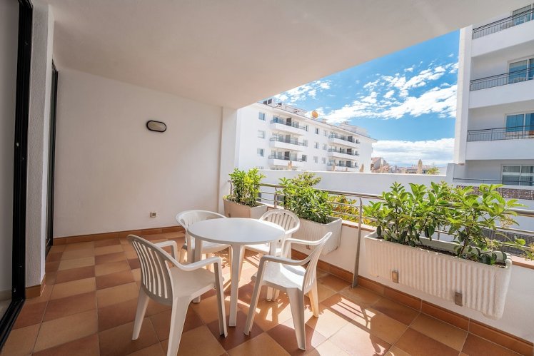 Beatrix 2000 - Caliu Apartments, Costa Brava