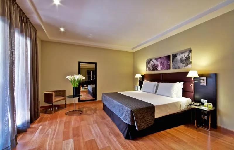 Room, Eurostars Roma Aeterna, Naples