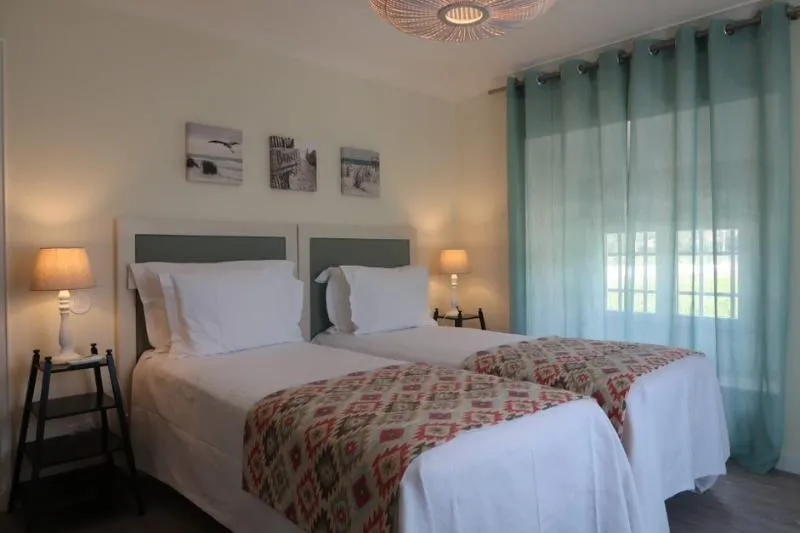 VILLA SUPERIOR Room, Casa Palmela - Small Luxury Hotels & Villas, Lisbon
