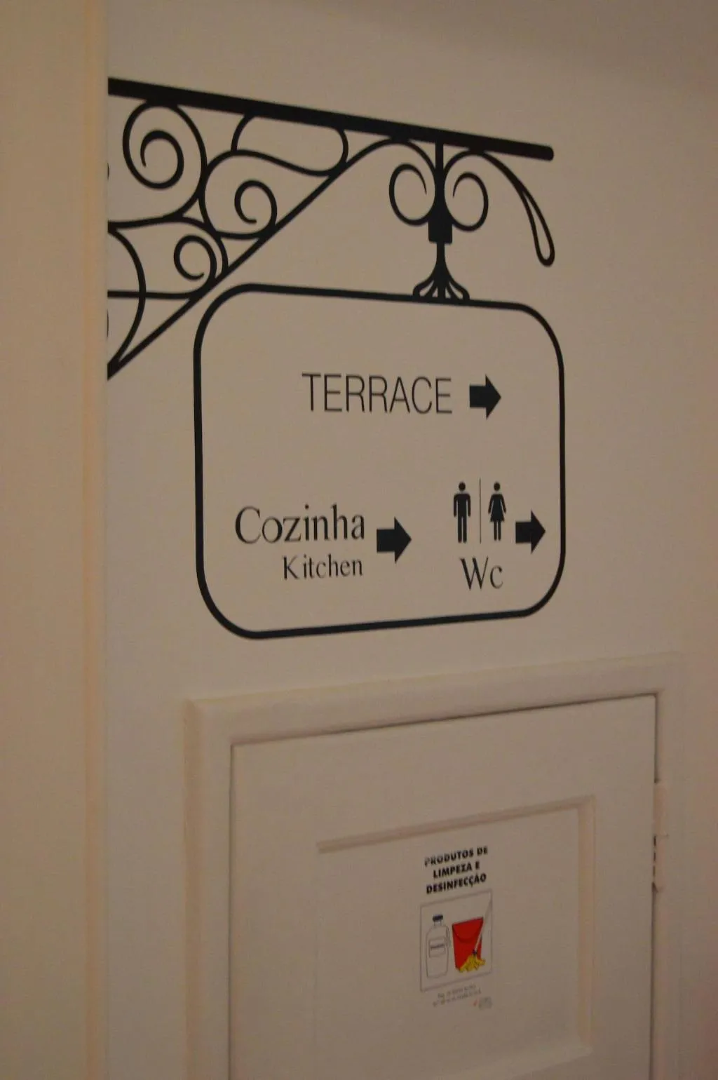 Sports and Entertainment, Terrace Lisbon Hostel, Lisbon