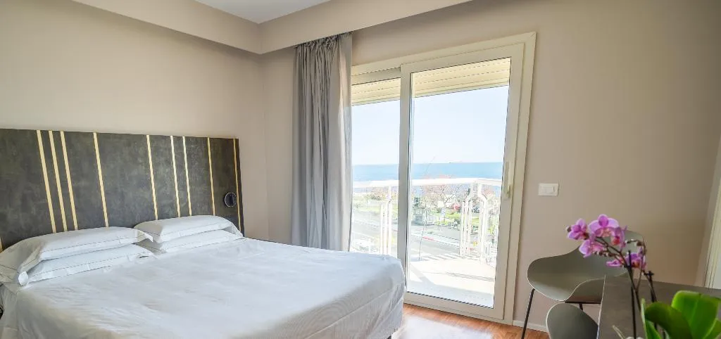 DOUBLE SEA VIEW Room, Plaza Hotel Catania, Catania