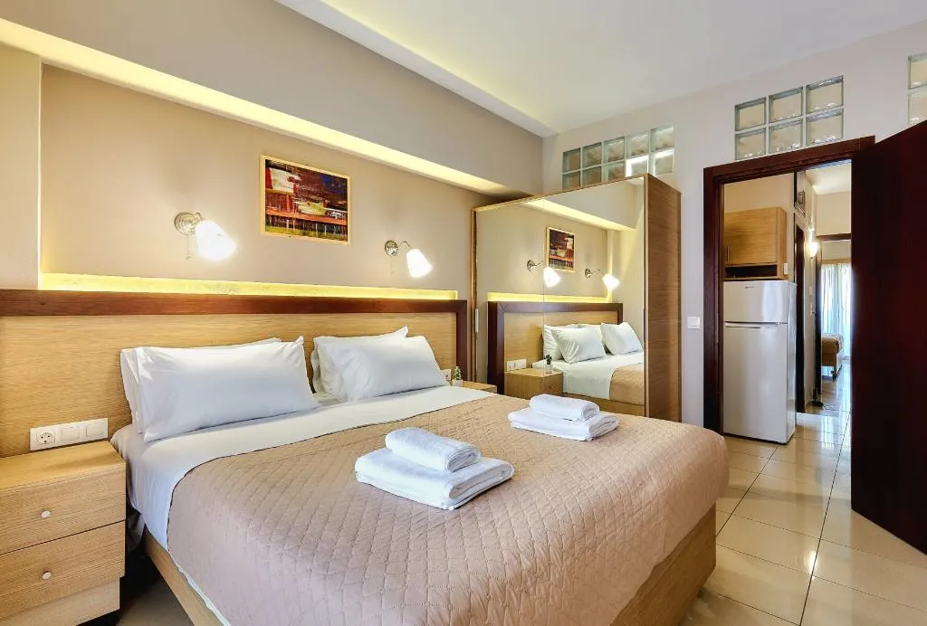 SUITE TWO BEDROOMS ONE BATHROOM Room, Dorian, Crete