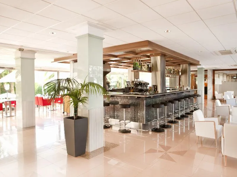 Bar, Cosmopolitan, Majorca