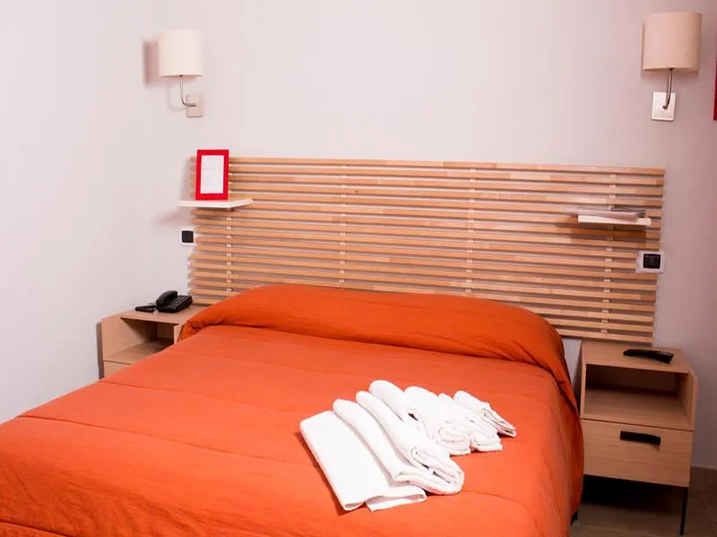 DOUBLE SINGLE USE STANDARD Room, La Dimora dei Borboni, Naples