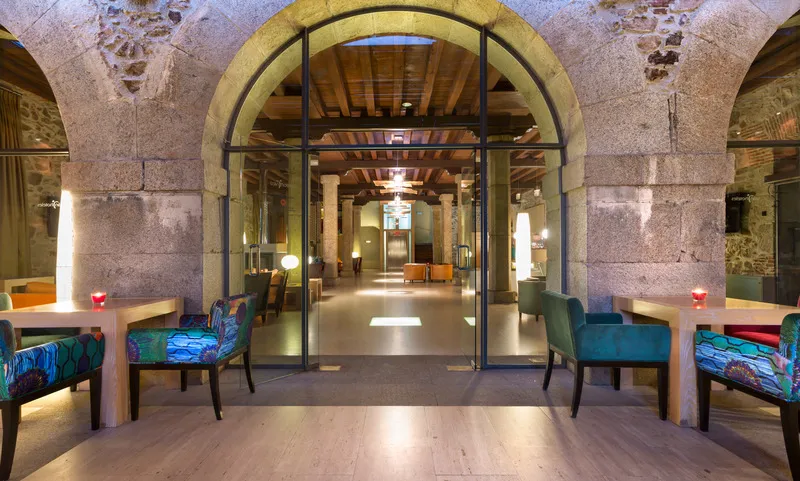 Lobby, Puerta de Gredos, Madrid