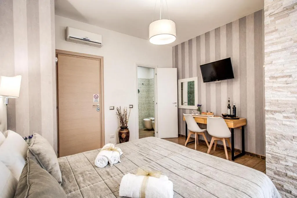 Double or Twin STANDARD Room, Santamaggiore, Rome