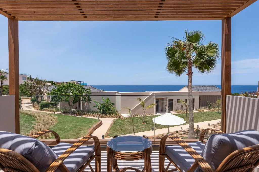 DOUBLE SEA VIEW Room, Aulus Chania Resort, Curio Collection by Hilton, Thessaloniki