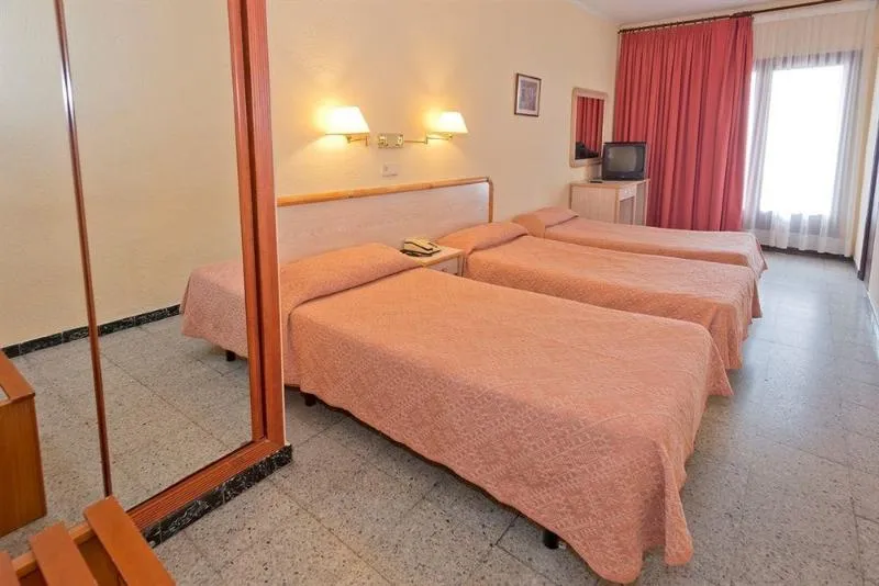 Double or Twin STANDARD Room, Hotel Vila De Calella, Costa Brava