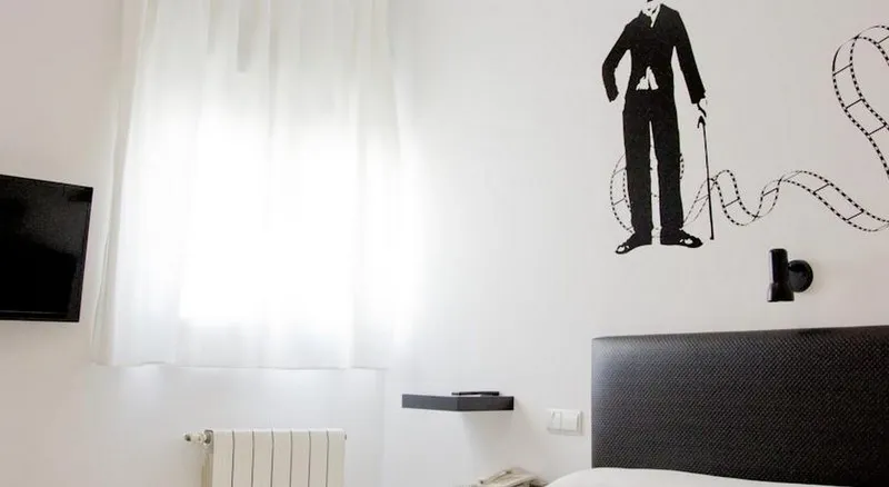 DOUBLE SINGLE USE STANDARD Room, Casual Del Cine Valencia, Valencia