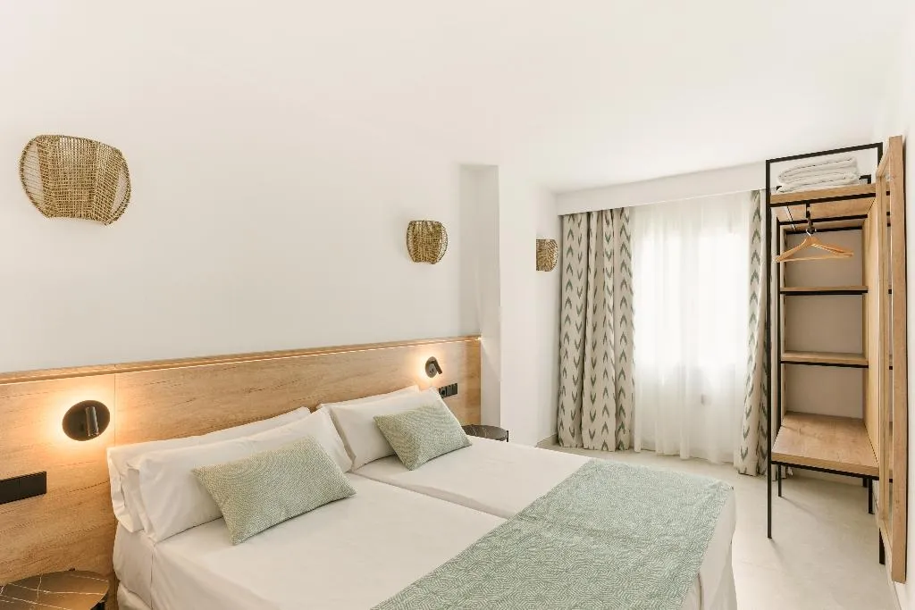 APARTMENT ONE BEDROOM Room, Aparthotel Aquasol, Majorca