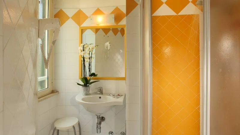 Room, Alessandrino, Rome