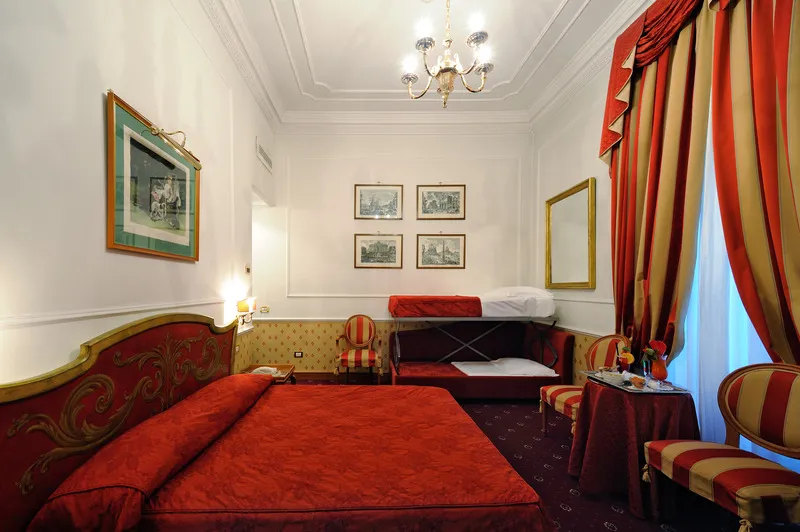 Room, Giulio Cesare, Rome