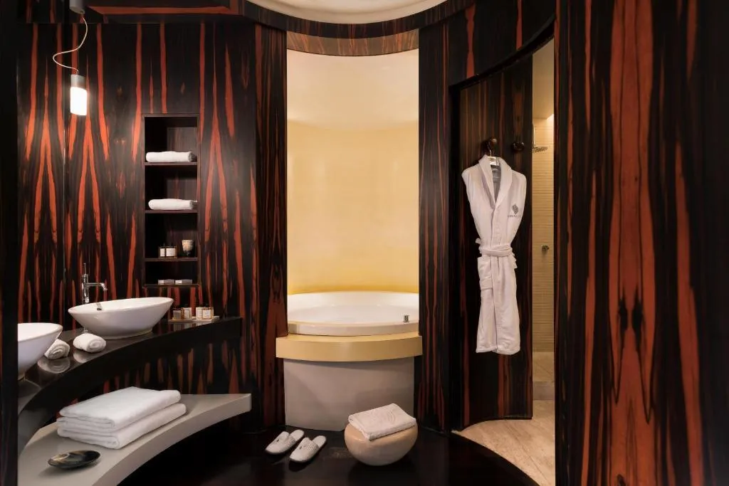 DOUBLE DELUXE WITH VIEWS Room, Sina The Gray, Milan