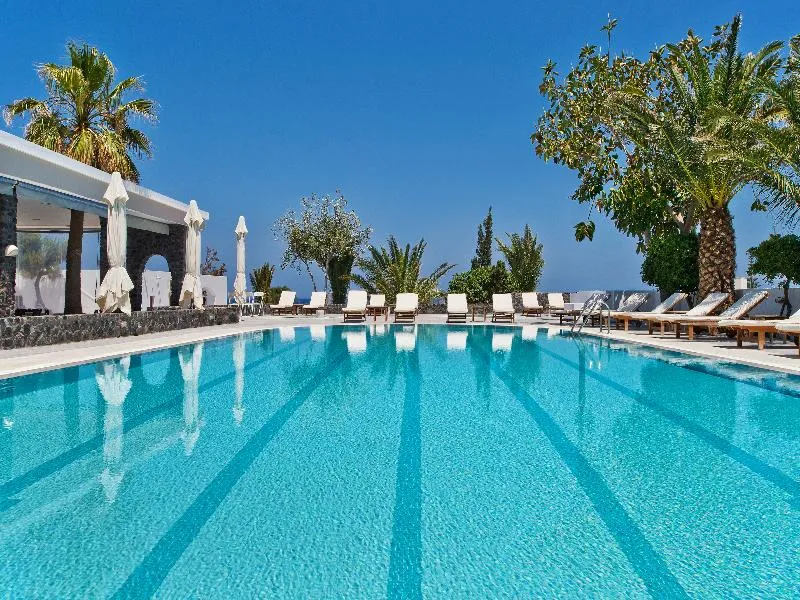 Pool, Makarios, Santorini