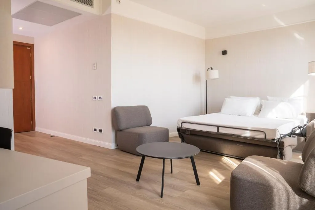 JUNIOR SUITE STANDARD Room, Hotel Capannelle, Rome
