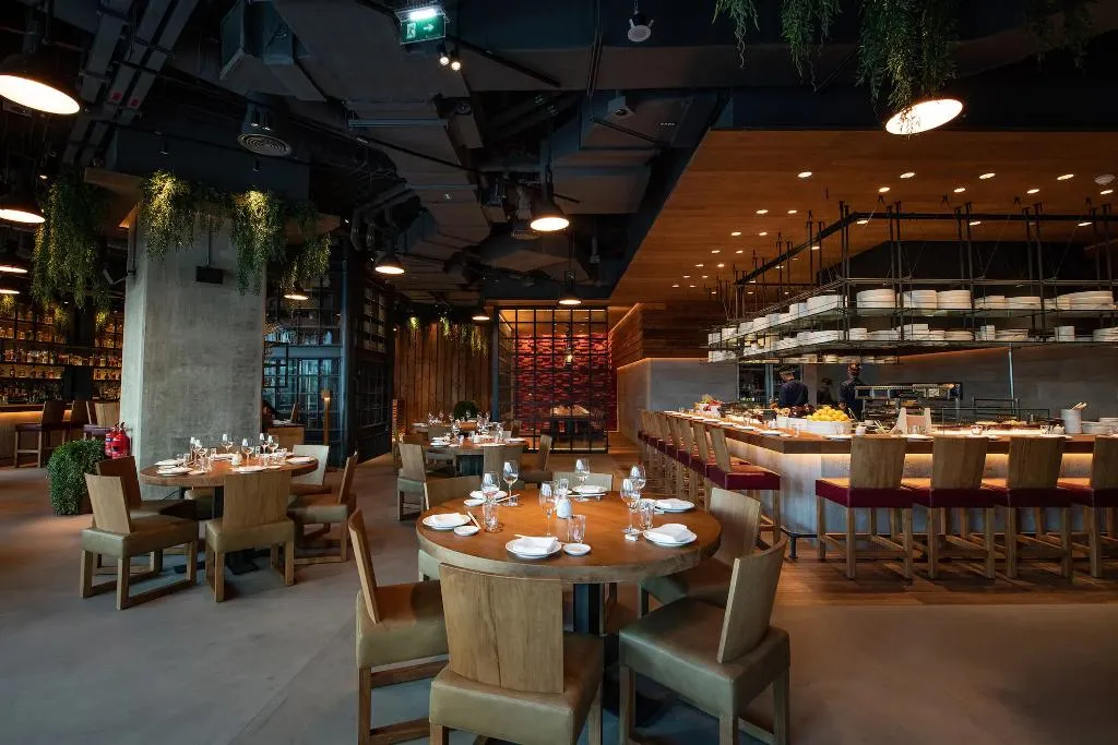 Restaurant, Me Dubai Residences By Melia, Dubai