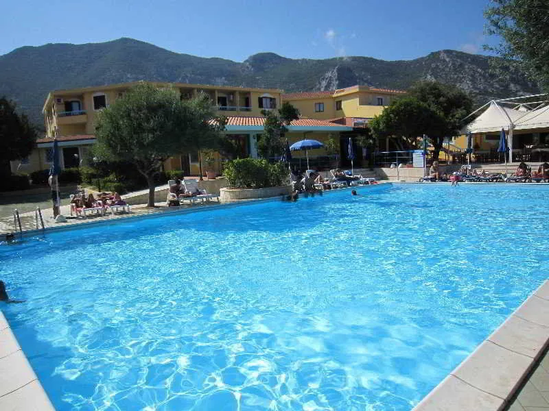 Pool, Smeraldo, Olbia