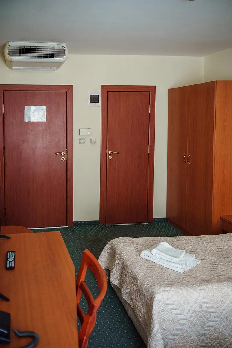 DOUBLE ONE BED Room, Hotel Dionis, Varna