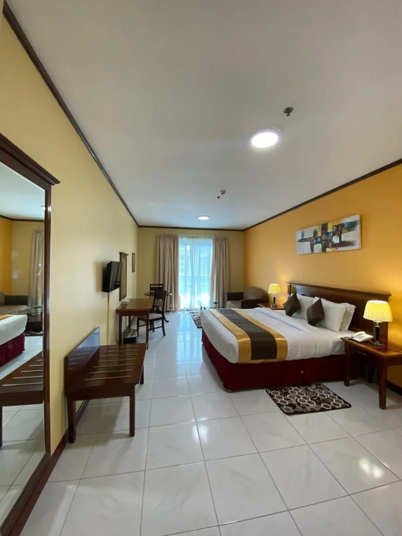 STUDIO DELUXE Room, Desert Rose Apartments, Dubai