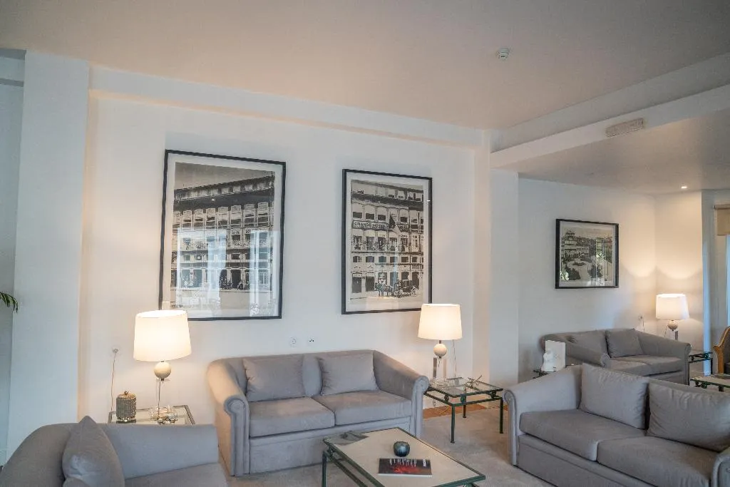 Lobby, Toural, Porto