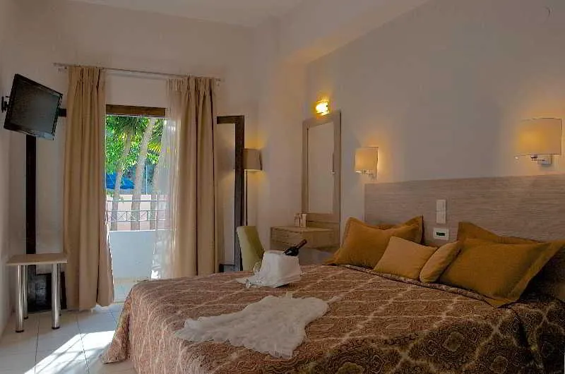 Double or Twin SUPERIOR Room, Blue Island, Crete