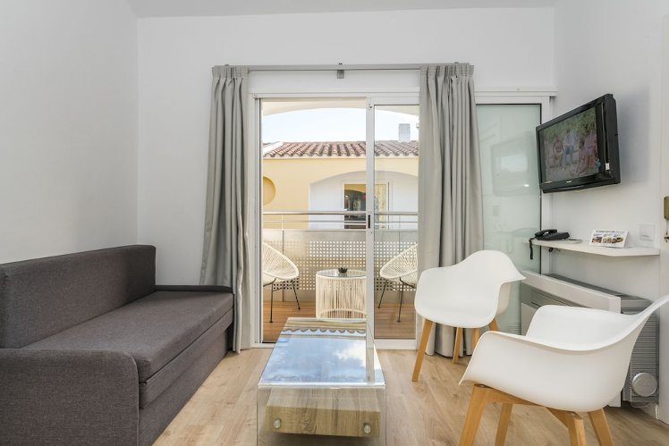 Cales de Ponent Apartamentos, Menorca