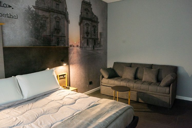 Alma Hotel, Palermo