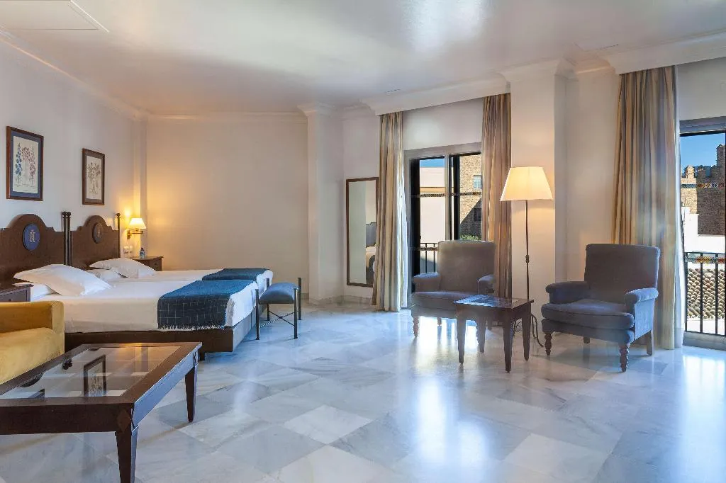 Room, Duque de Najera, Costa De La Luz