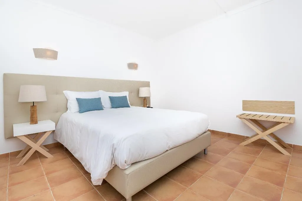 APARTMENT ONE BEDROOM Room, Mirachoro Praia da Rocha, Algarve