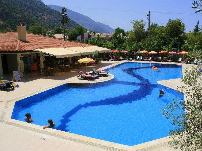 Pool, Mavruka, Dalaman