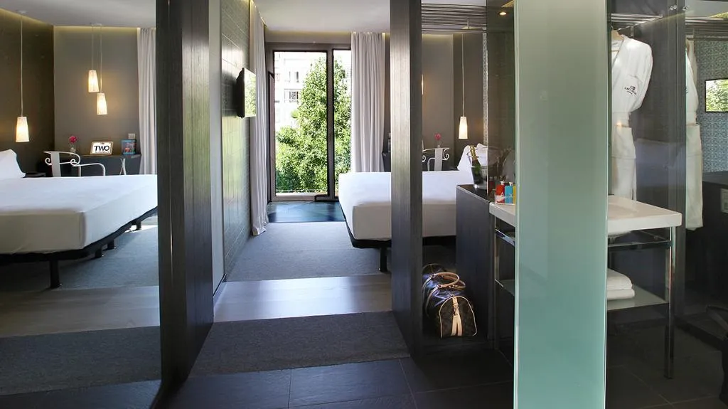 DOUBLE SINGLE USE PREMIUM Room, TWO Hotel Barcelona by Axel Adults Only, Barcelona