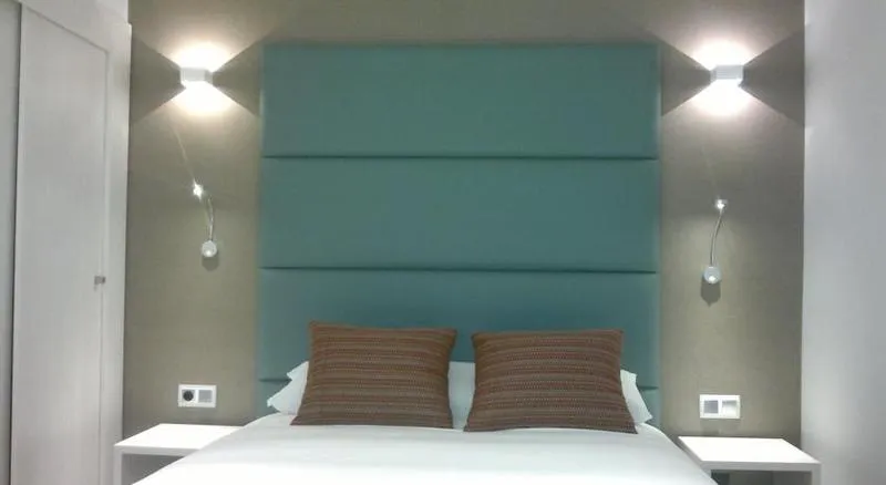 SINGLE SUPERIOR Room, Pax Guadalajara, Madrid