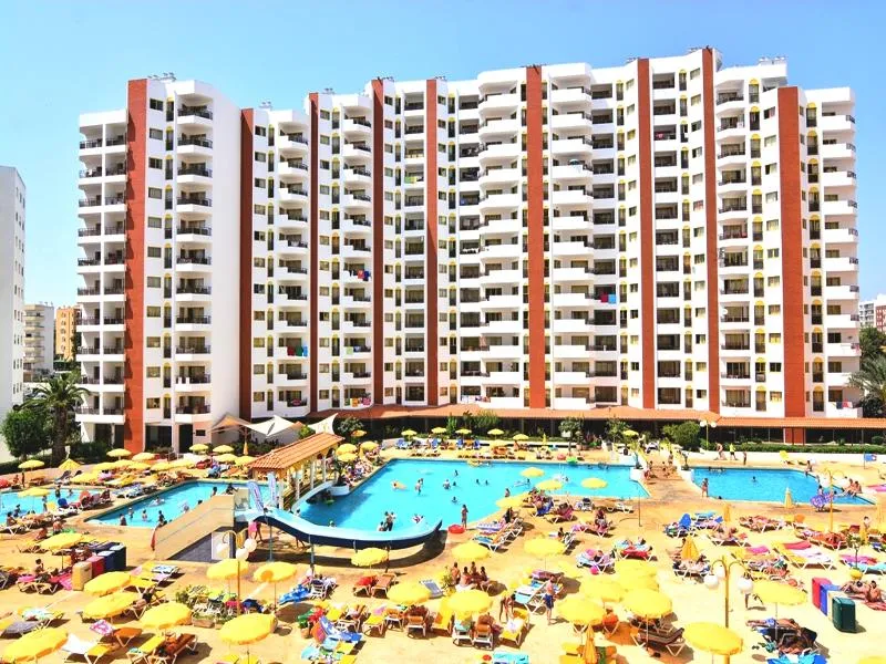 General view, Clube Praia da Rocha, Algarve