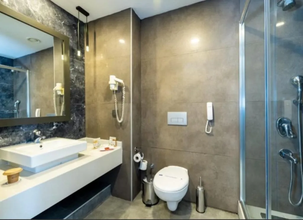 JUNIOR SUITE STANDARD Room, Crystal Centro Pearl Collection, Antalya