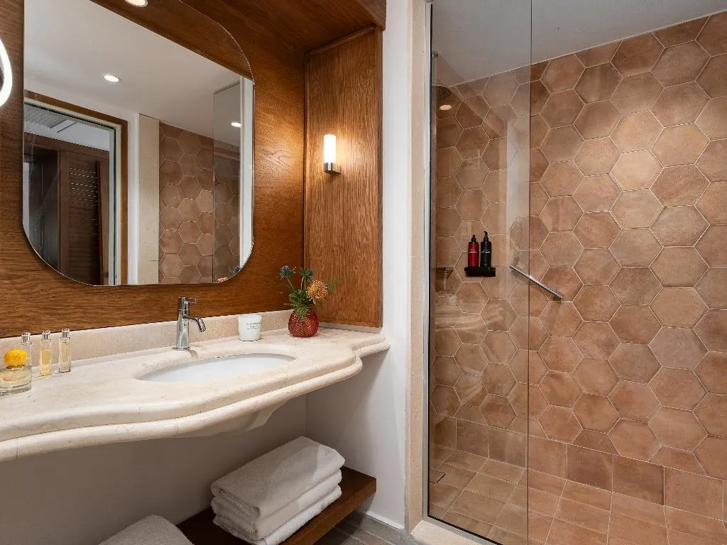 BUNGALOW GARDEN VIEW Room, Grecotel Marine Palace & Aqua Park, Crete