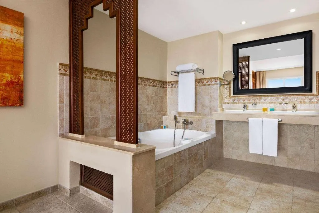 SUITE THREE BEDROOMS Room, Wyndham Grand Costa del Sol, Costa Del Sol