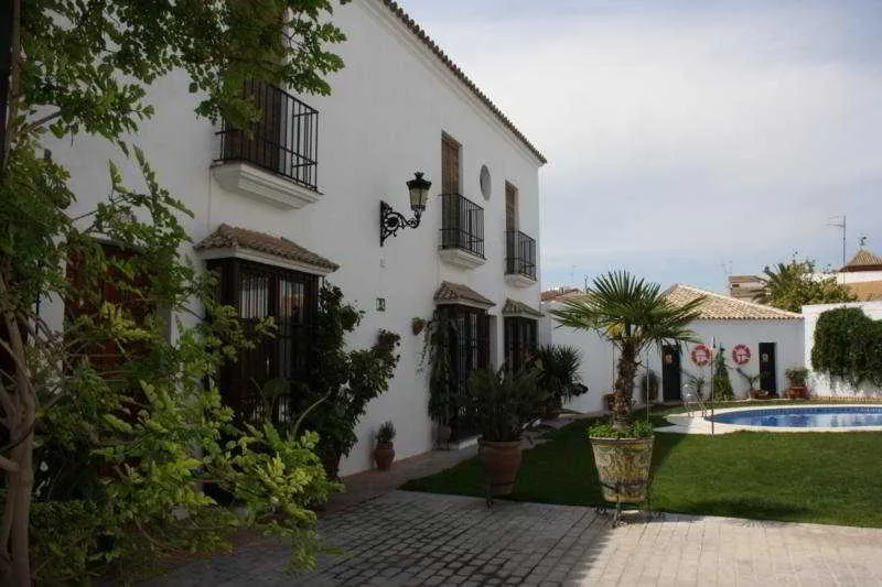 Pool, Hacienda Olontigi, Andalucia