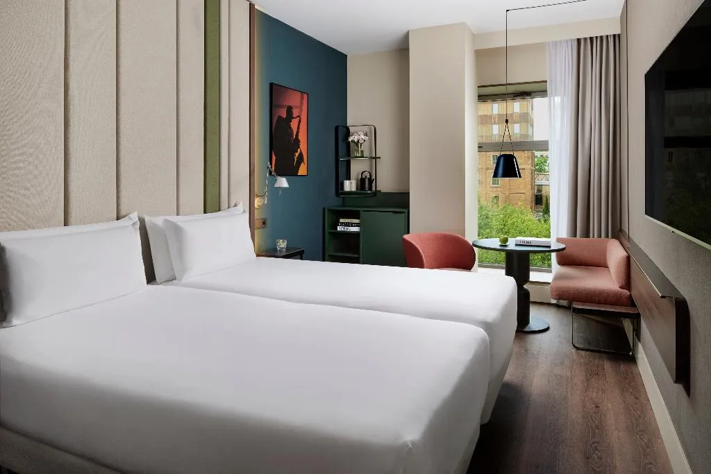 DOUBLE STANDARD Room, NH Barcelona Diagonal Poblenou, Barcelona