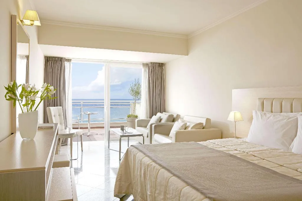 JUNIOR SUITE ONE BEDROOM Room, Pelekas Monastery, Corfu