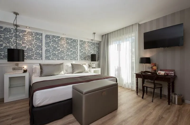 Room, Catalonia Plaza Cataluña, Barcelona